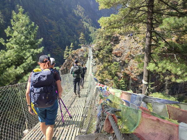 Everest Three Passes Trek trail