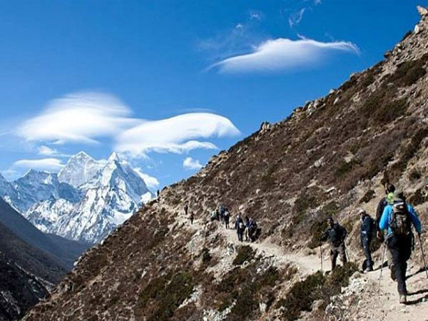 Mountain trail to Everest Base Camp with views of Himalayan peaks and glaciers