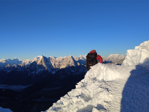 Island Peak Highlights