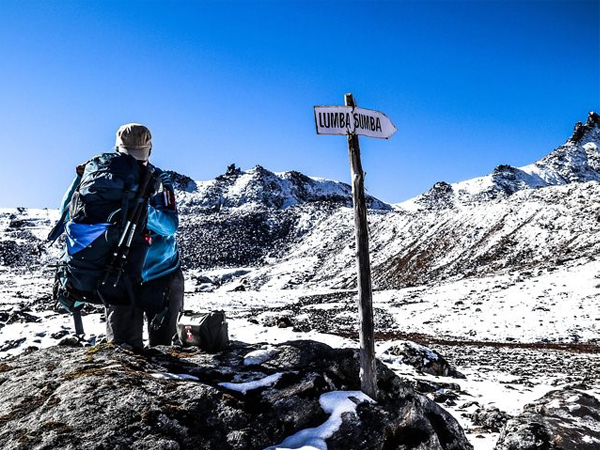 Scenic Himalayan valley and mountains along the Makalu Base Camp Trek route in eastern Nepal