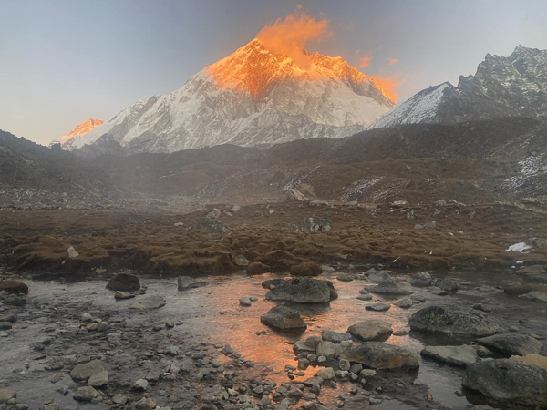 Best time to climg Mera Peak