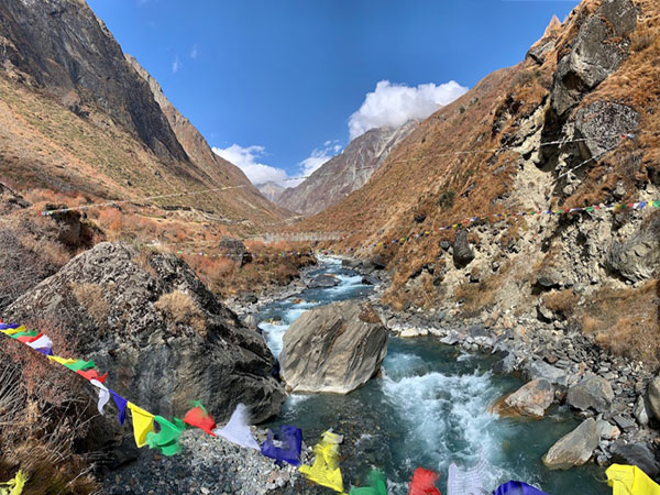 Tsum Valley Trek trail 