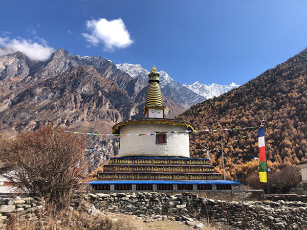 Stupa and Ganesh Himal views near Mu Gompa in Tsum Valley