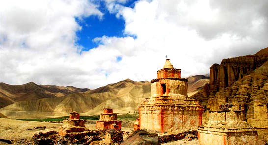 The highlights of Upper Mustang Trek